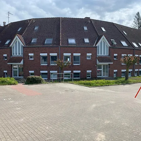 Apartment Urlaub Mit Ostseeblick, Schwimmbad Und Direkter Strandlage