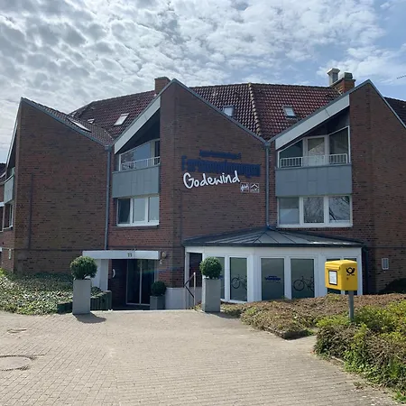 Apartment Urlaub Mit Ostseeblick, Schwimmbad Und Direkter Strandlage Kronsgaard