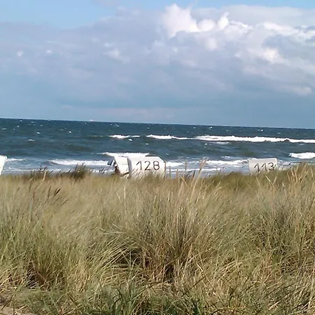 Urlaub Mit Ostseeblick, Schwimmbad Und Direkter Strandlage شقة